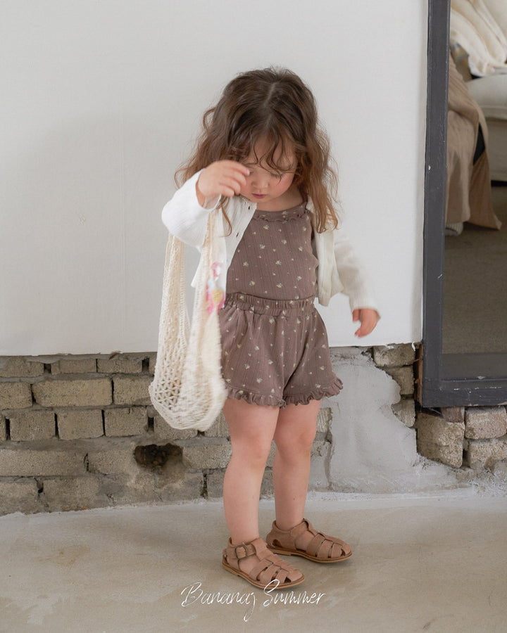Frill bell pants