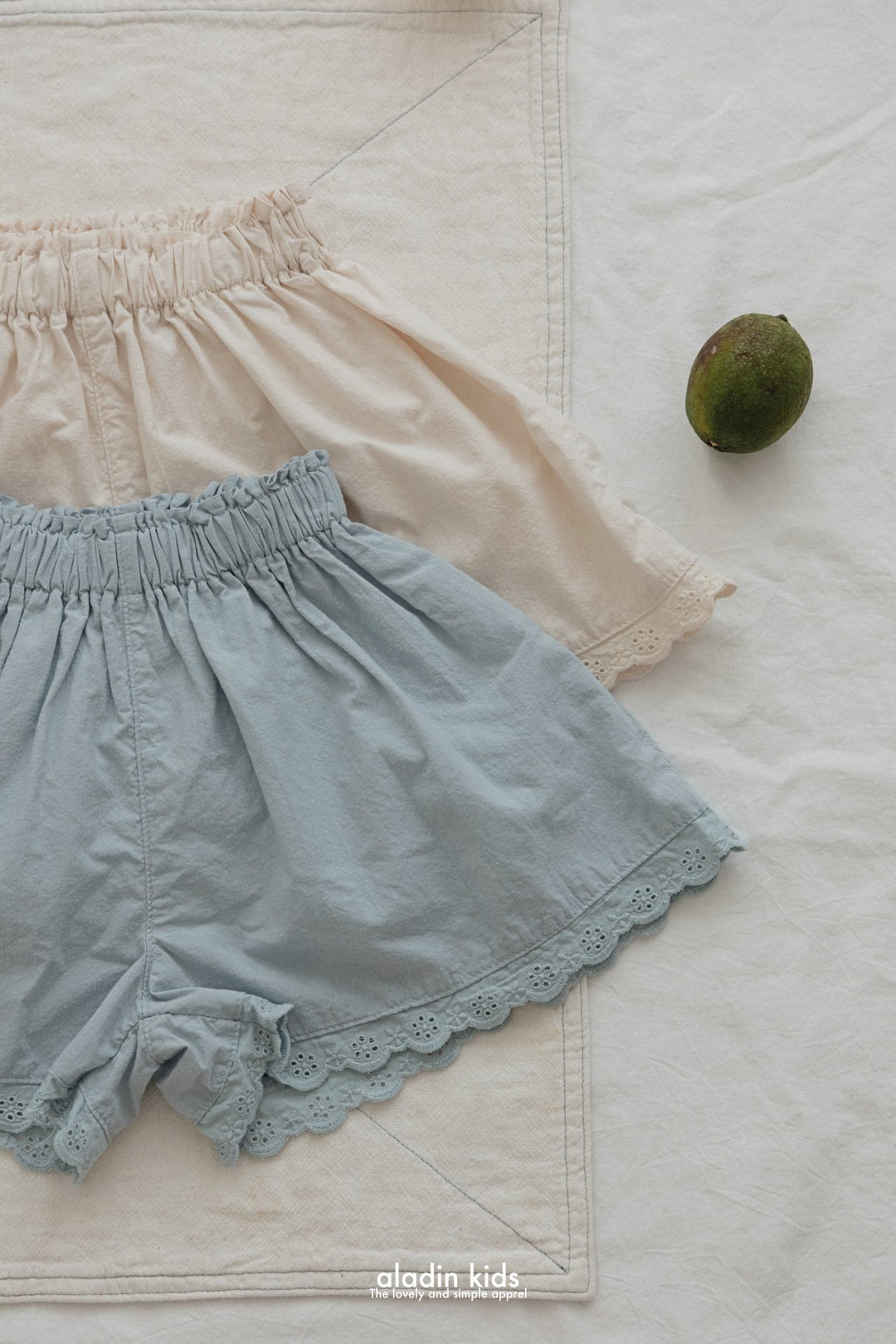 Lace culotte
