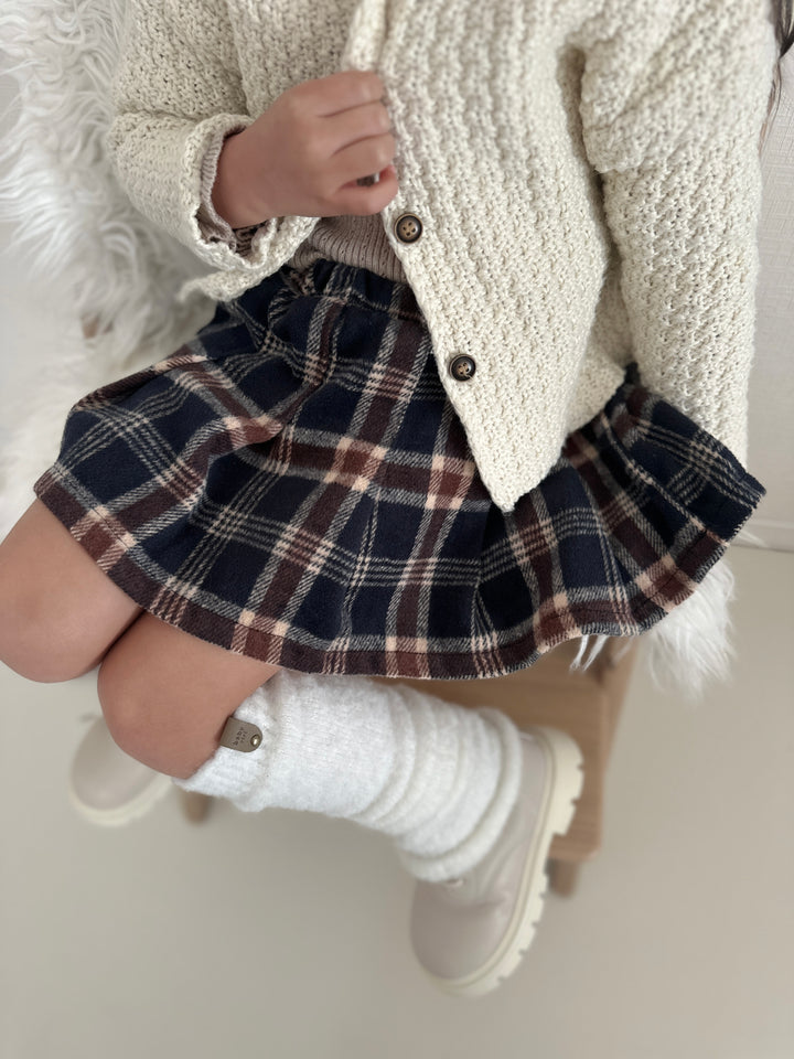 Classic check skirt