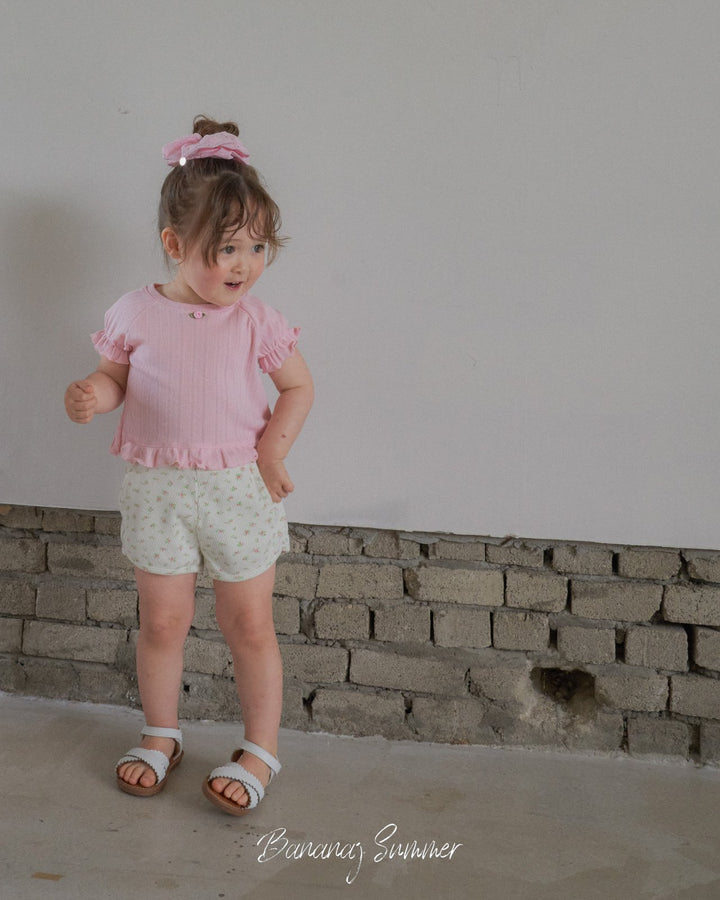 All frill rose t