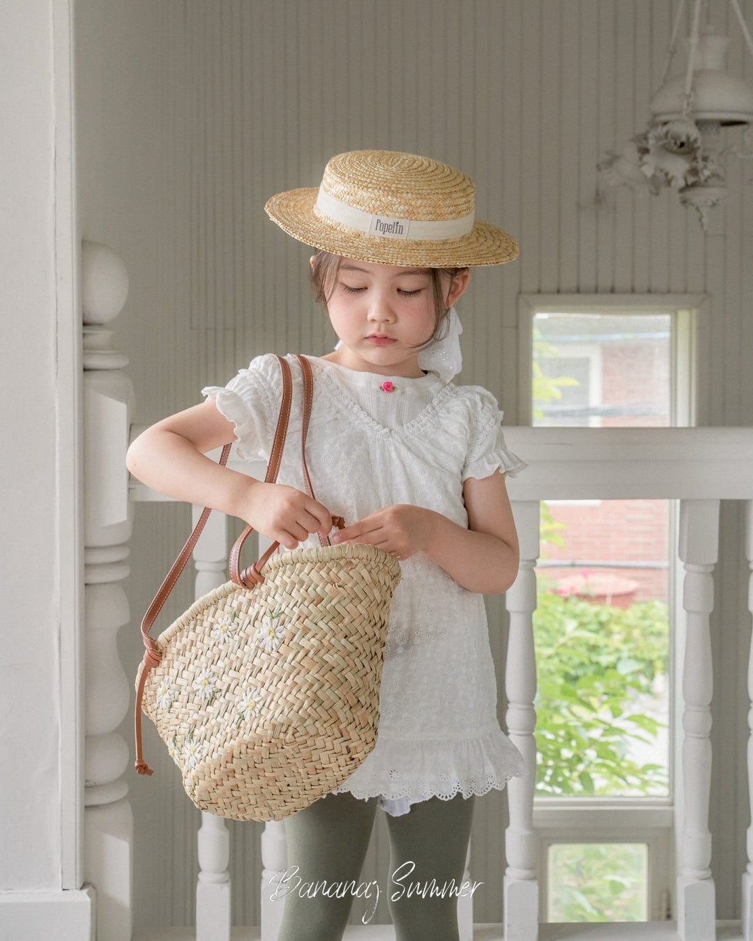 All frill rose t