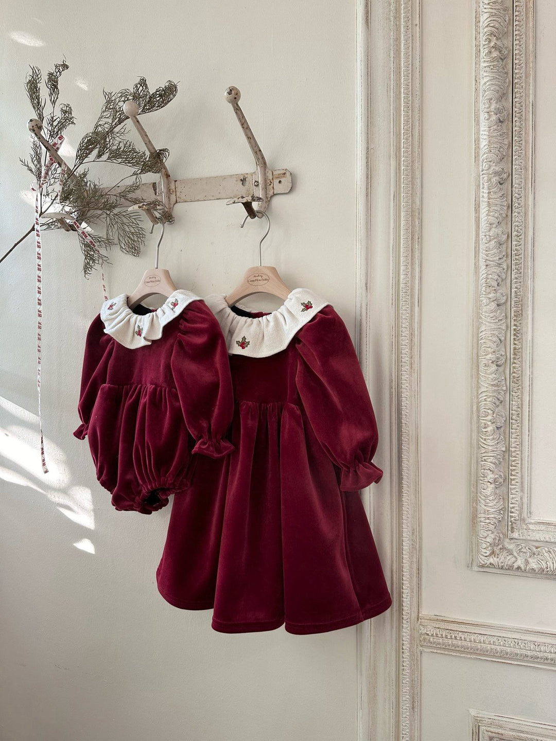 Mary velvet dress  red