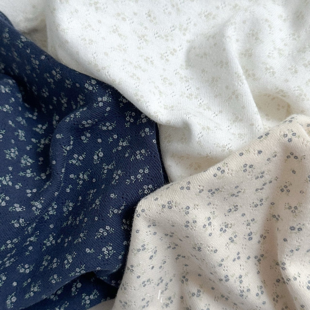 Floral sleeveless t-shirt