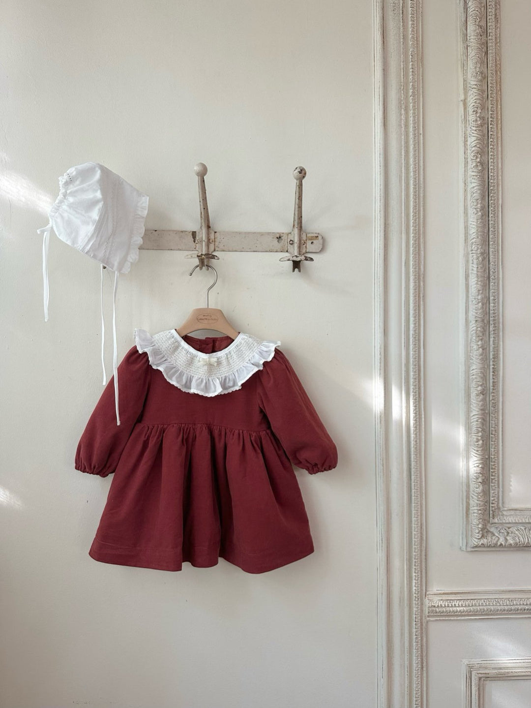 Lovely smock collar