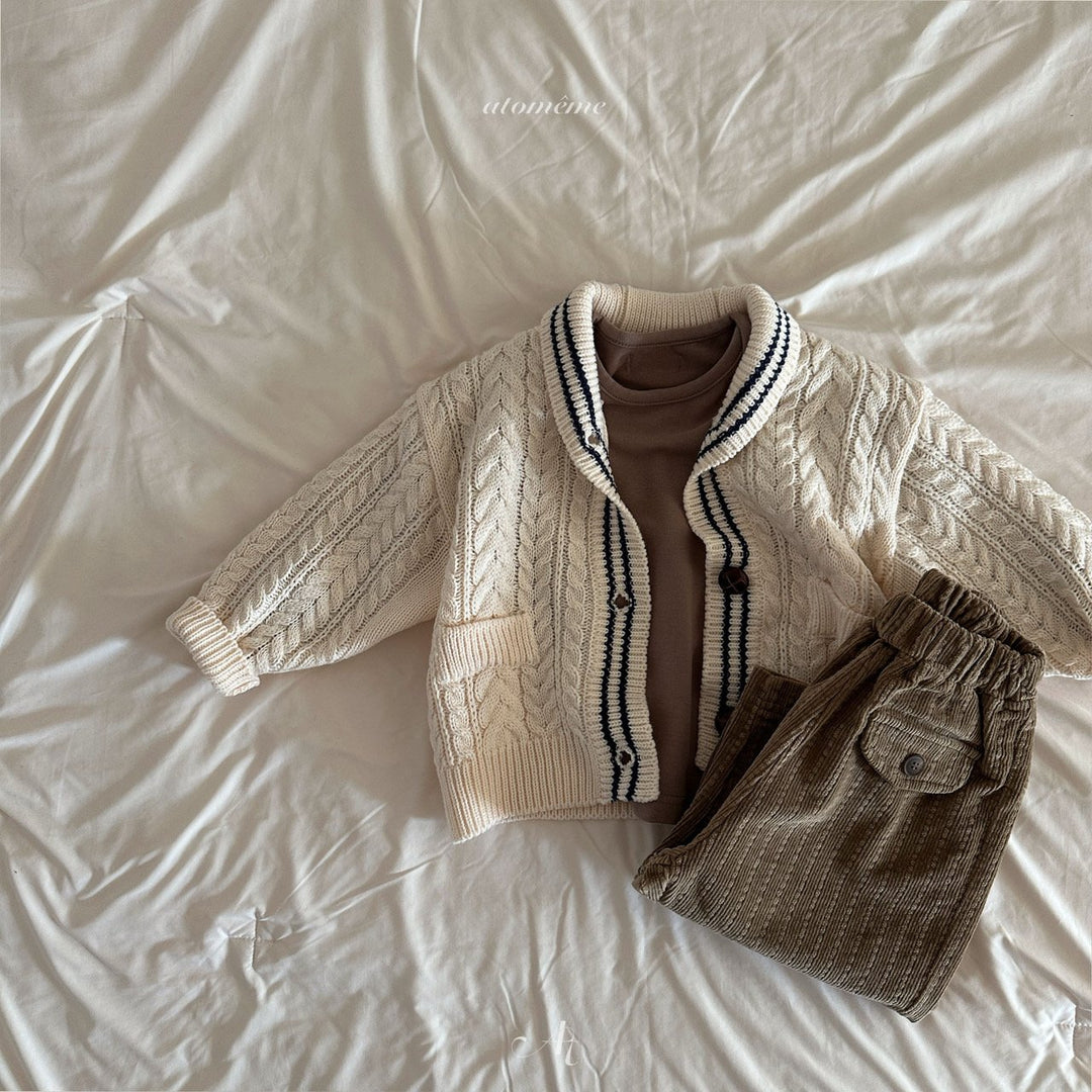 【予約】Cable knit cardigan