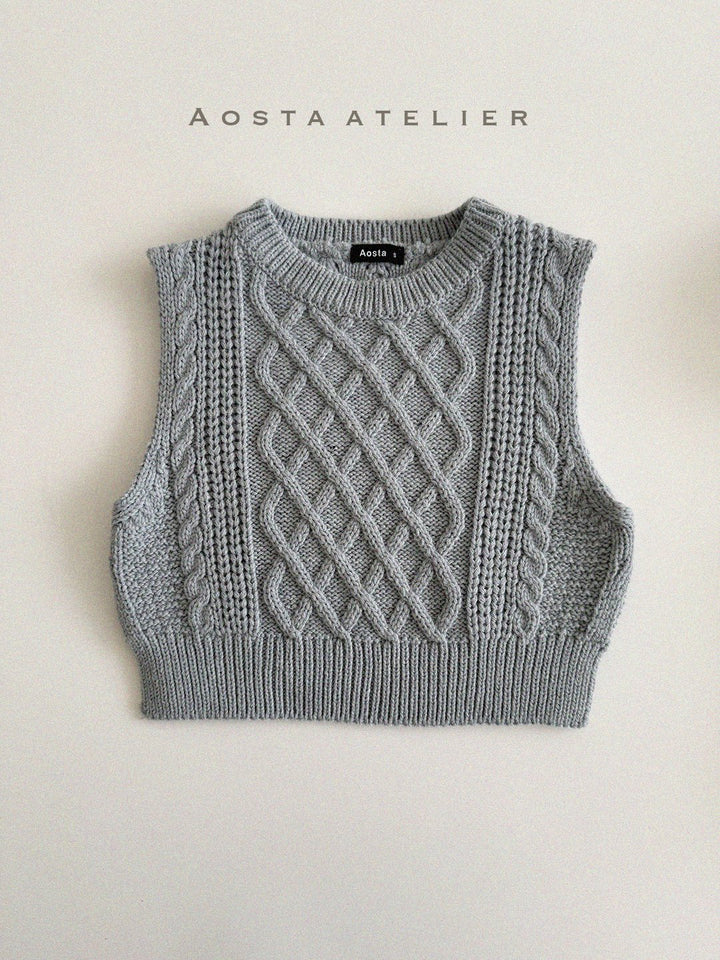 Knit vest