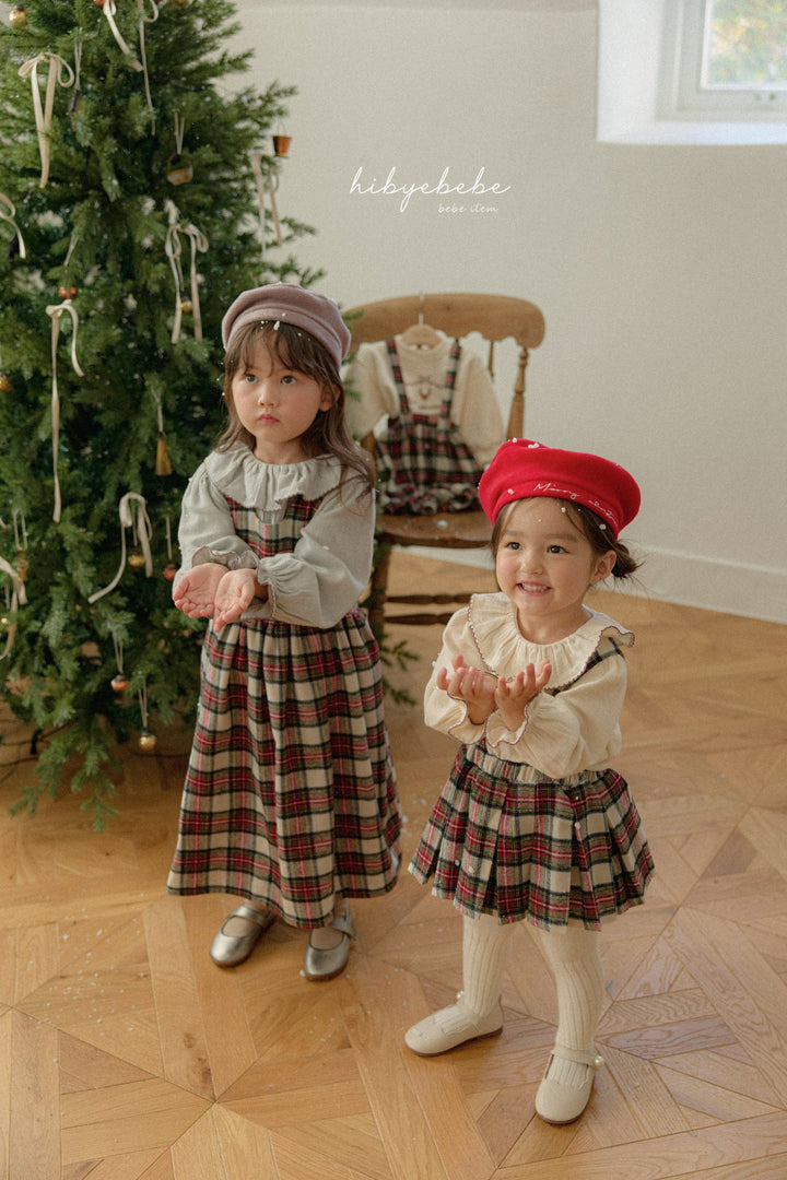 Merry Christmas pleated skirt bloomers