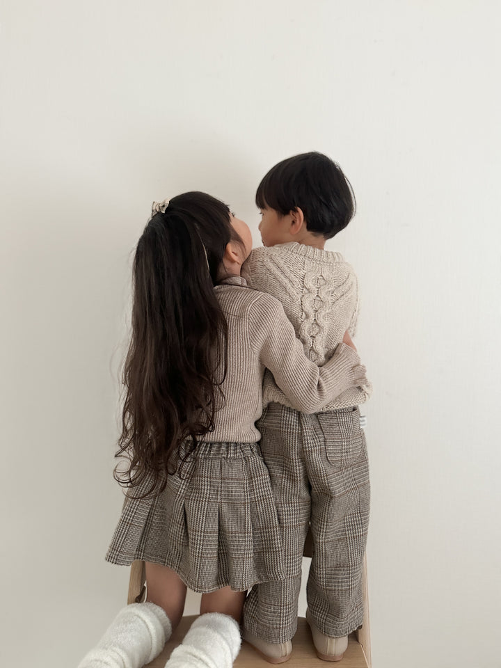 Classic check skirt