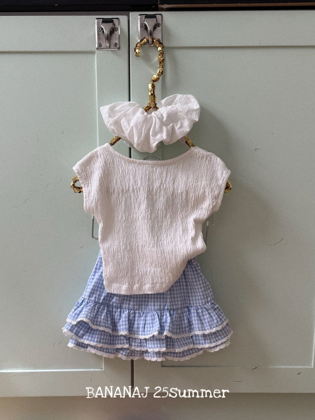 Ribbon T