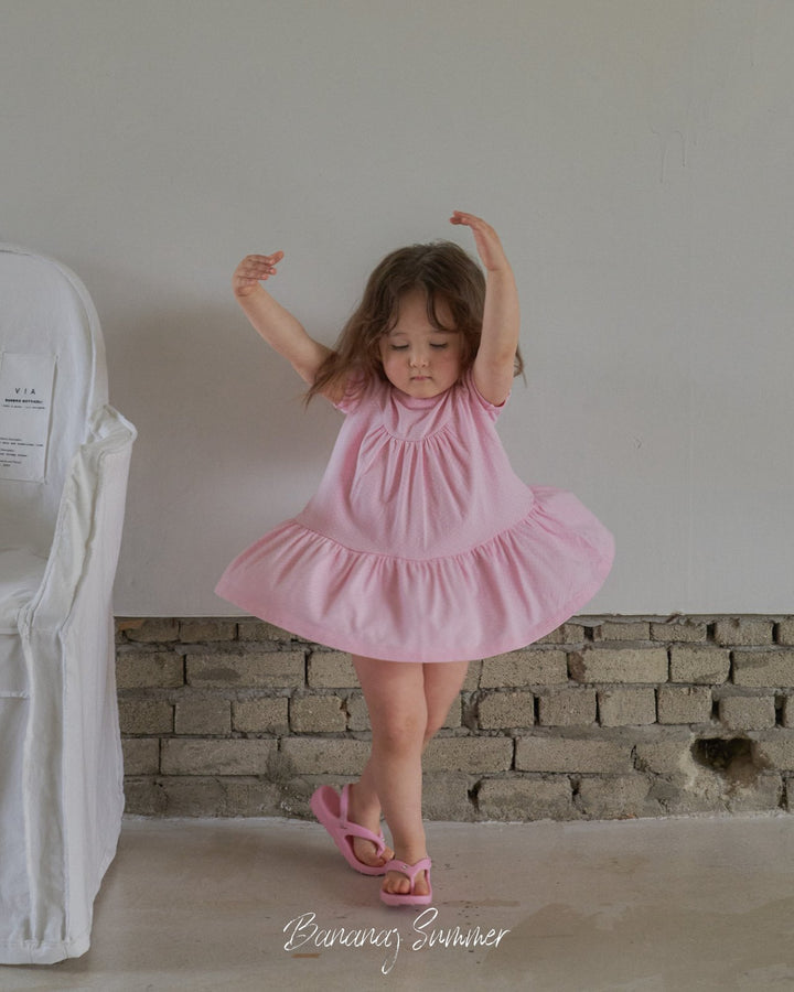 Dot ruffle one-piece