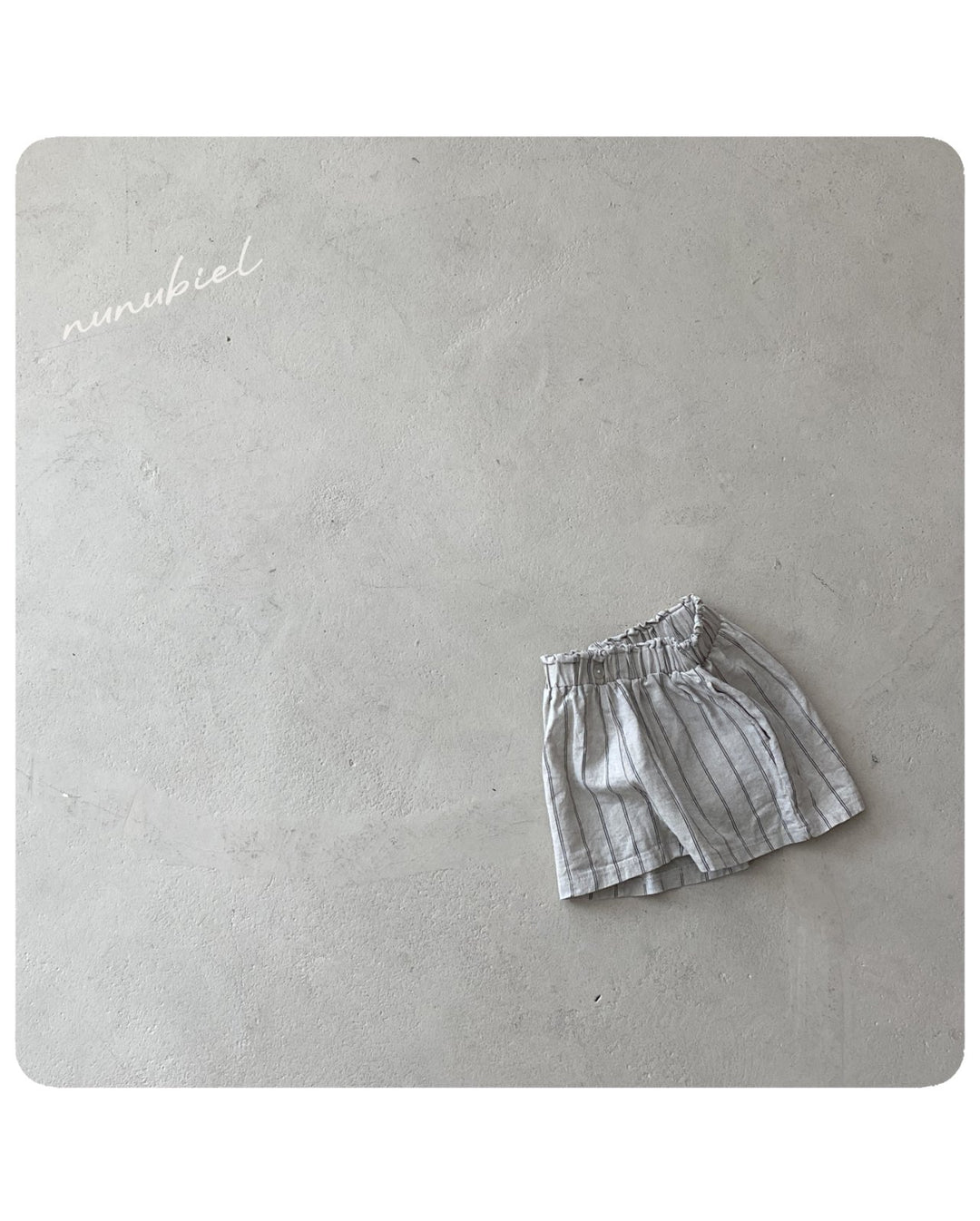 Stripe pants