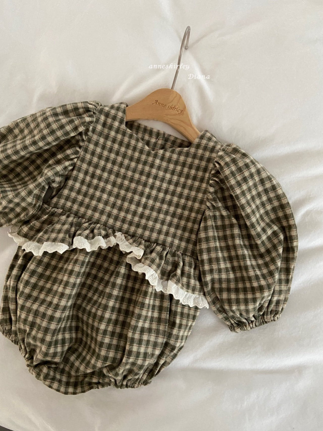 Dress suit