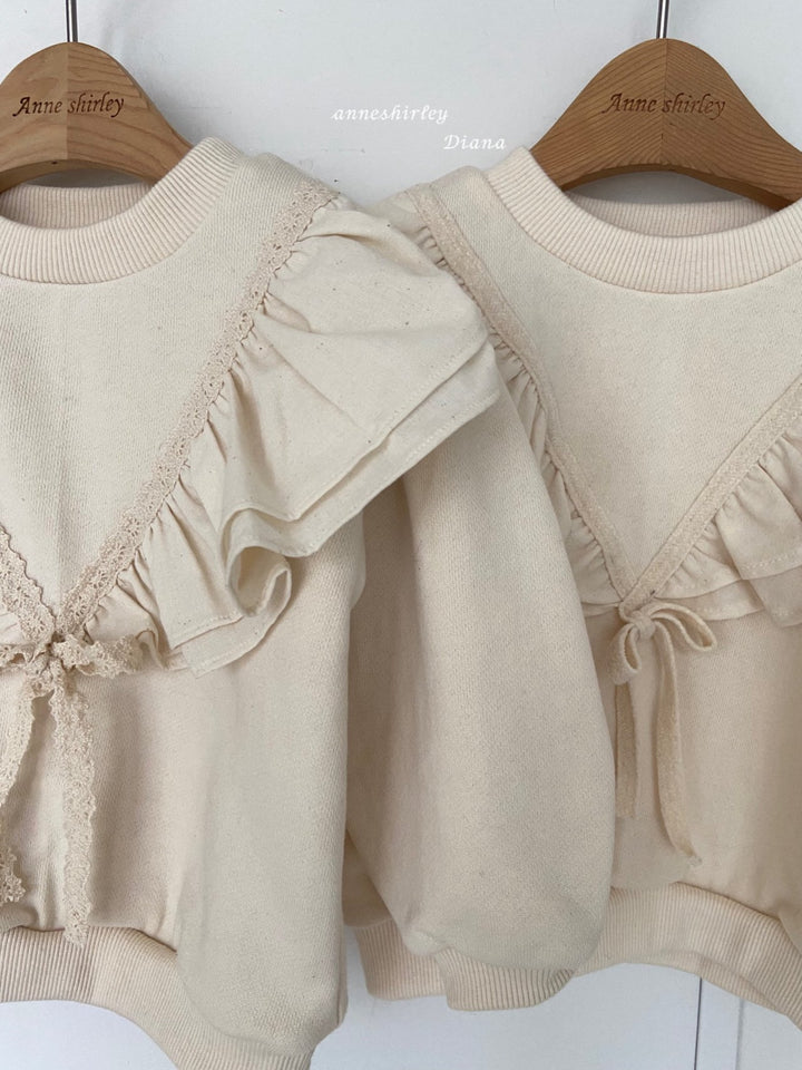 Lovely blouse swearshirt